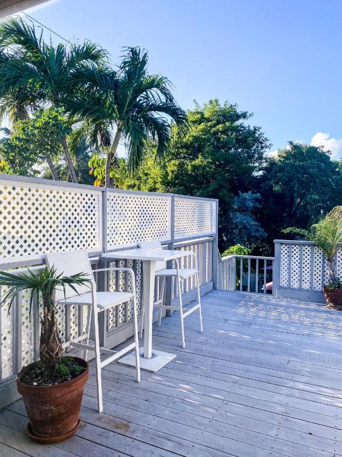 Authors Key West Guesthouse Exterior photo